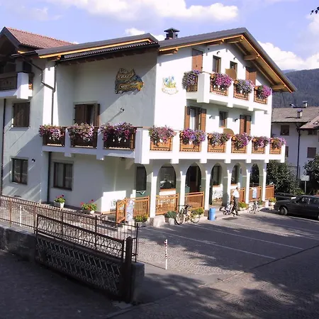 Hotel Al Caminetto 3*